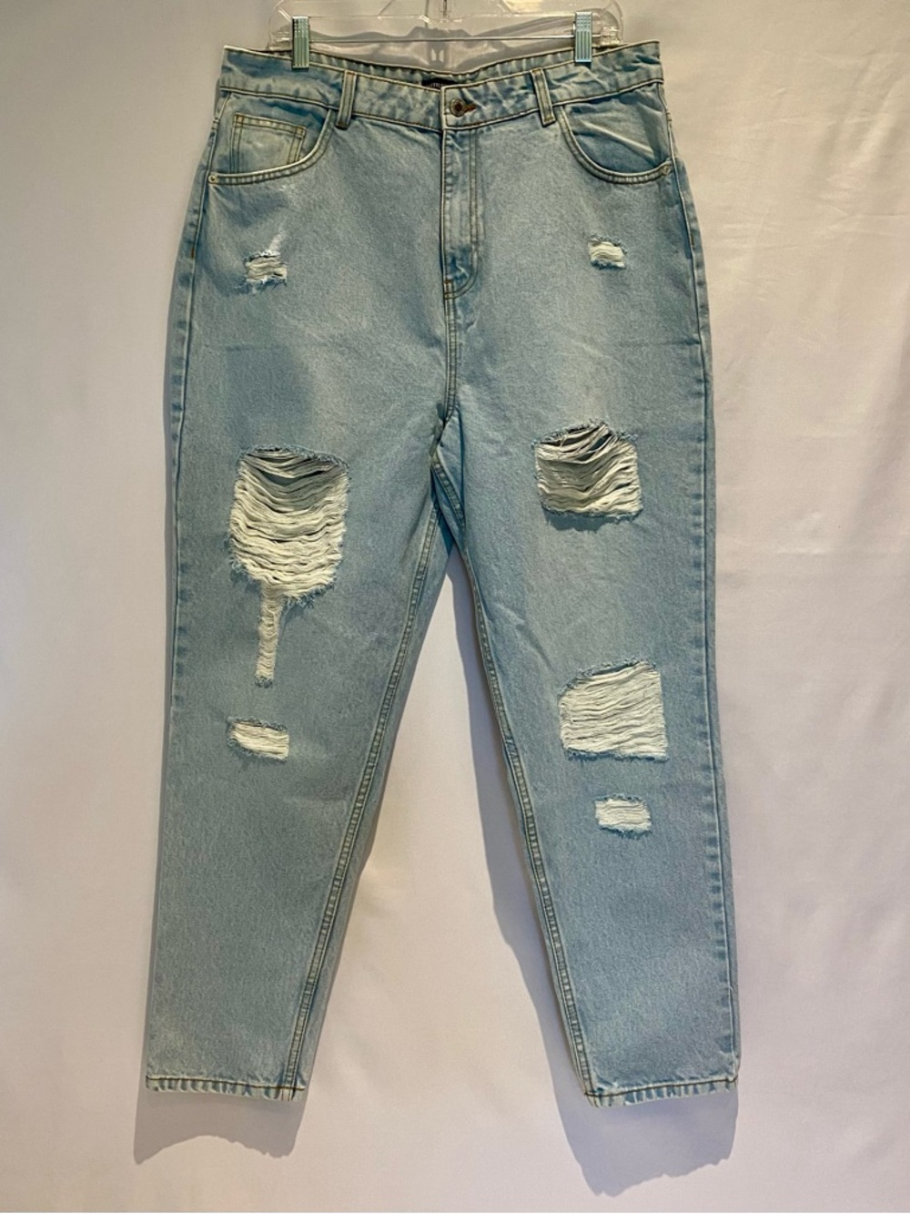 PrettyLittleThing Light Blue Distressed Wash Mom Jeans, size 12, NWT